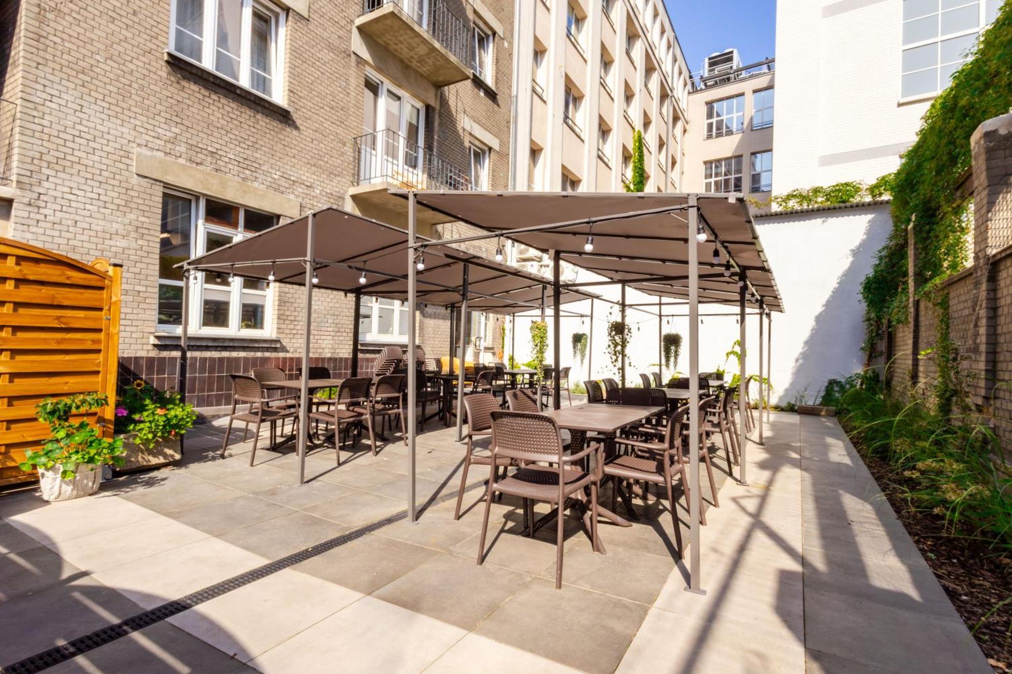 Noclegi Stadion Bed & Breakfast Varşovia Exterior foto